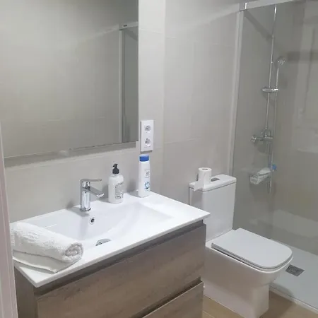 Fantastico Apto Frente Al Puerto De Fuengirola... *